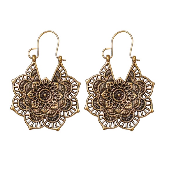 Boho Style Engraved Gold Drop Earrings - Picture 1 of 3